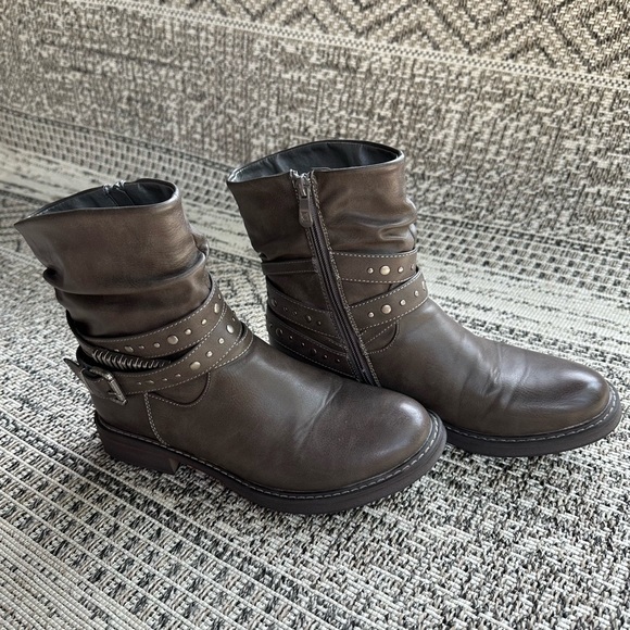 Patrizia by Spring Step Women’s Ankle Boot - Picture 1 of 6